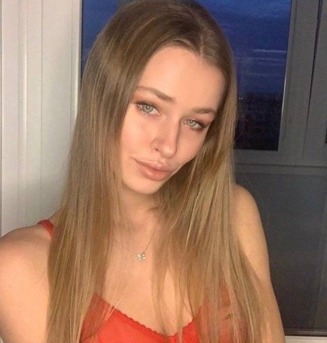 Лада привлекальеная девушка из Ельца цена от 3000 руб