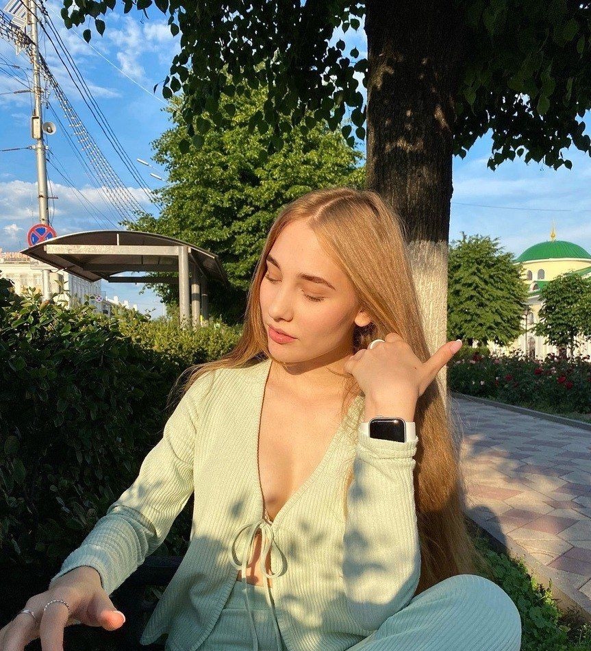 Милана привлекальеная девушка из Ельца цена от 3000 руб