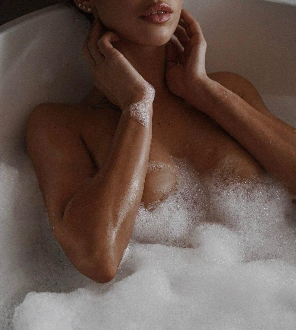 Галина привлекальеная девушка из Ельца цена от 5000 руб