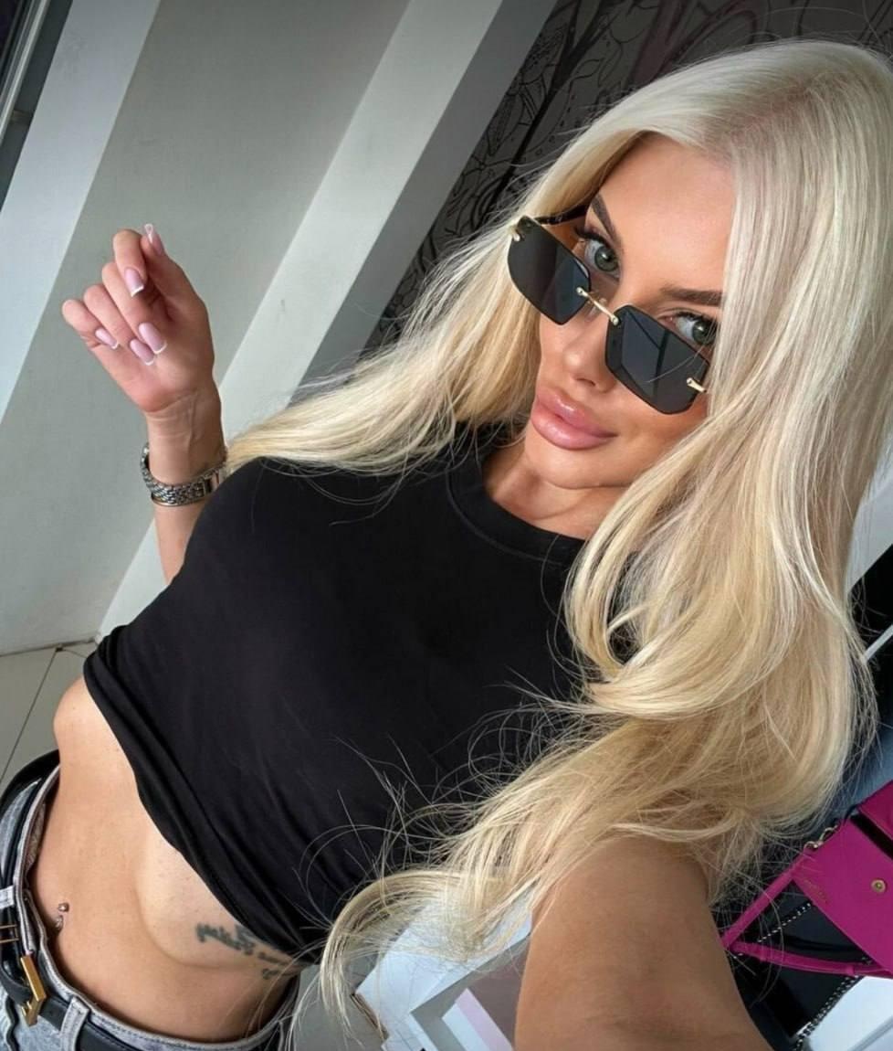 Инга привлекальеная девушка из Ельца цена от 7000 руб