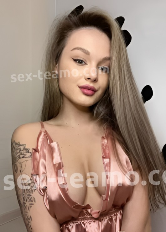 Ярослава привлекательная девушка из Ельца цена от 2000 руб