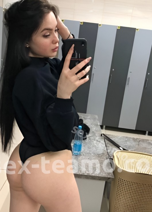 Зоя привлекательная девушка из Ельца цена от 5000 руб