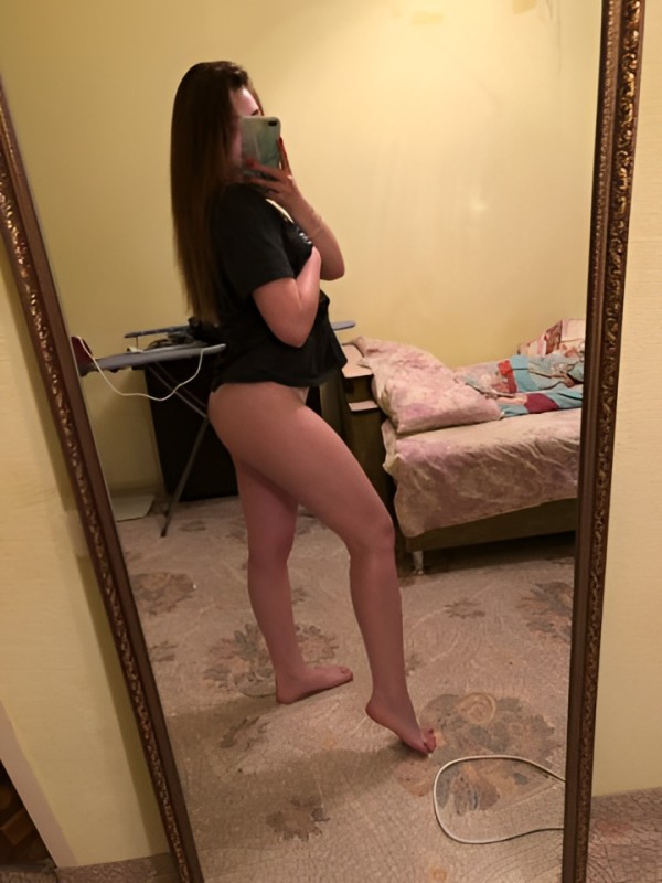 Алина привлекательная девушка из Ельца цена от 1500 руб