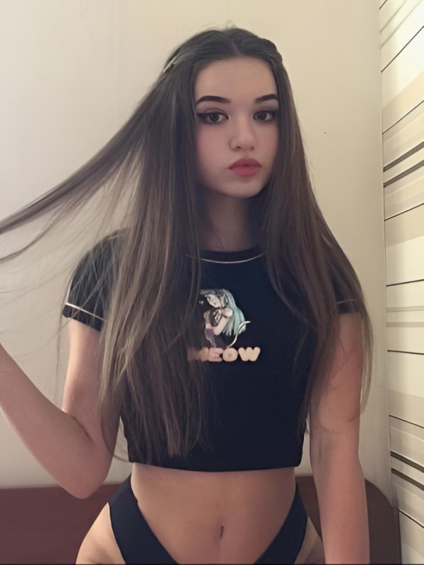 Марина привлекательная девушка из Ельца цена от 1500 руб