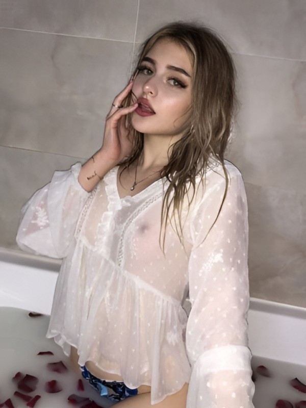 Рада привлекательная девушка из Ельца цена от 5000 руб