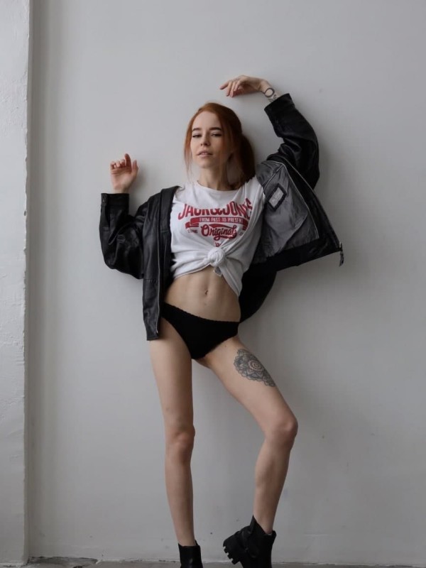 Анжелика привлекательная девушка из Ельца цена от 3000 руб