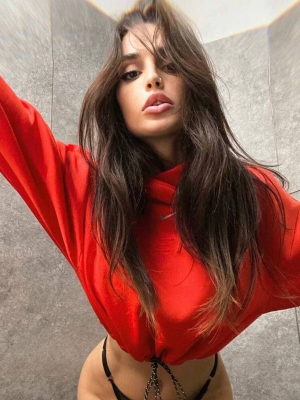 Марина привлекательная девушка из Ельца цена от 3000 руб